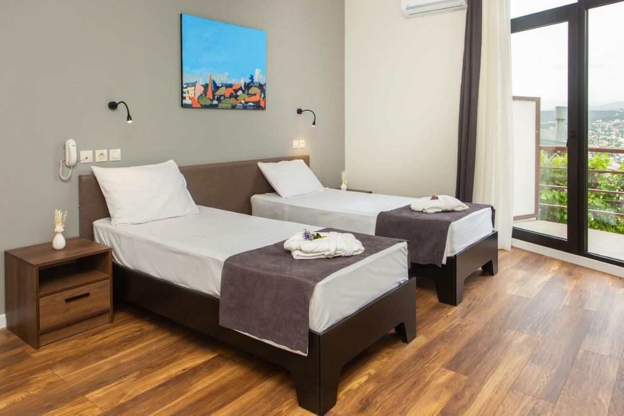 Vista Hotel 트빌리시 외부 사진
