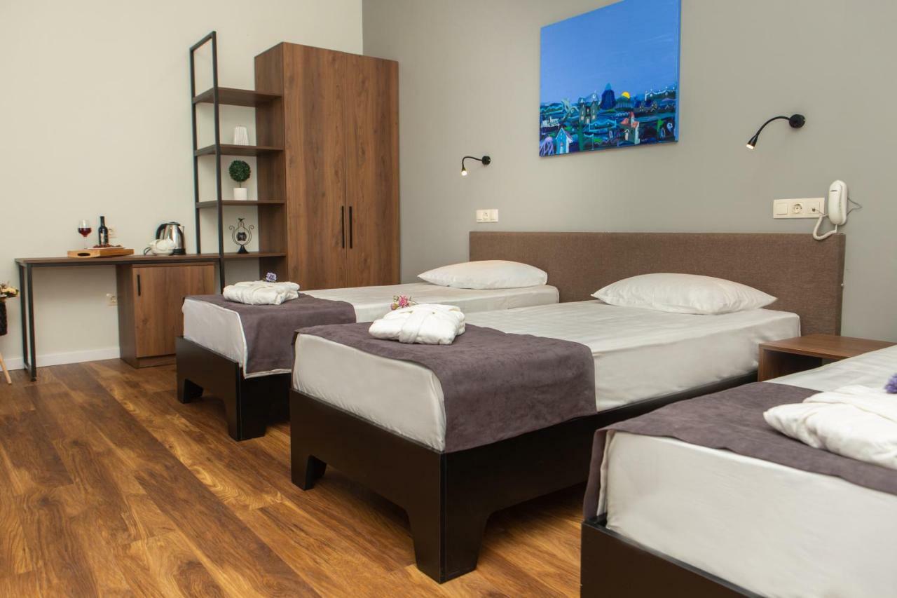 Vista Hotel 트빌리시 외부 사진